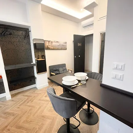 Toledo106 Luxury - Comfy Neapel