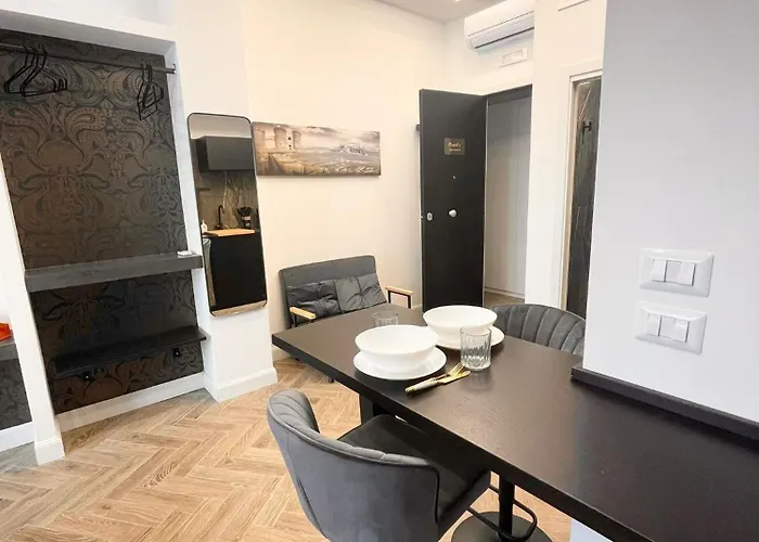 Toledo106 Luxury - Comfy Νάπολη